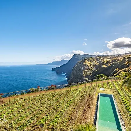 Hotel Quinta Do Furao Santana (Madeira)