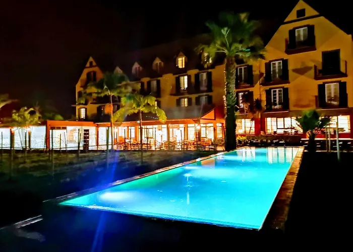 Hotel Quinta Do Furao Santana (Madeira)